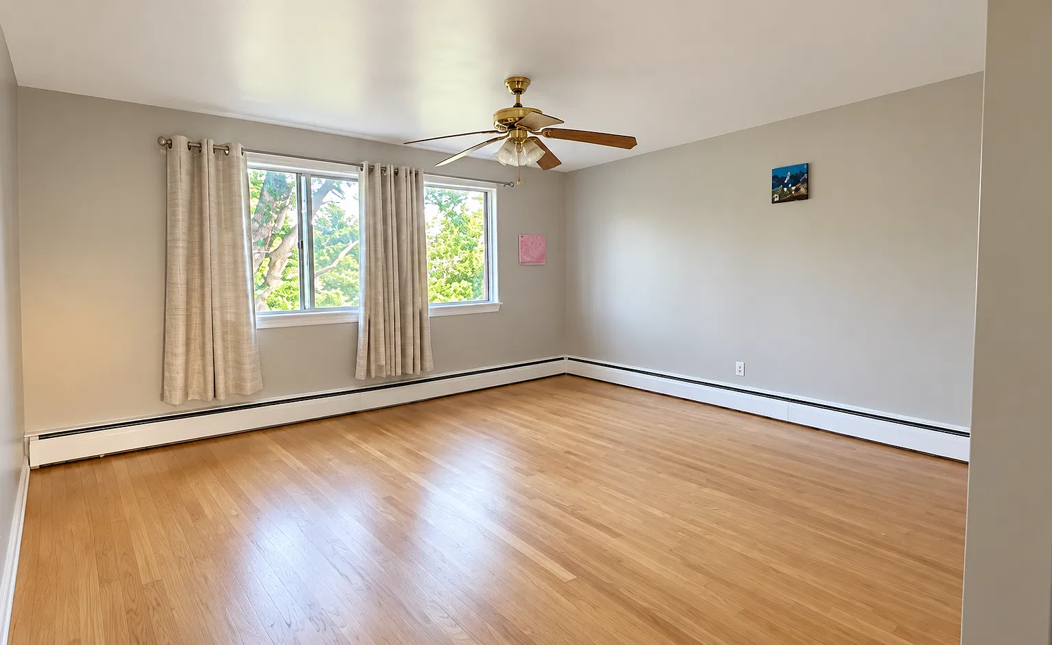 2 bed, $1,100 — Photo 1