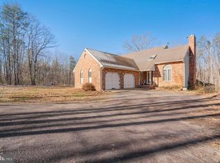 7364 Embrey Dr, Locust Grove, VA 22508
