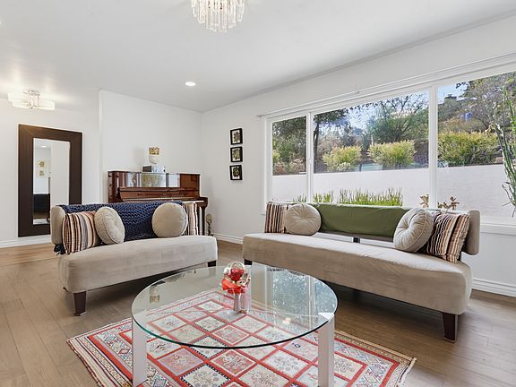 5th image of 3068 Via Hermosa