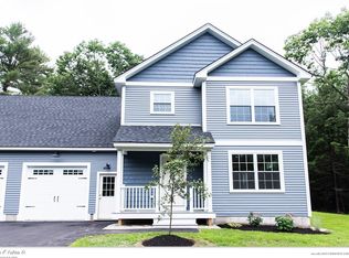 63 Longwoods Rd #2, Falmouth, ME 04105