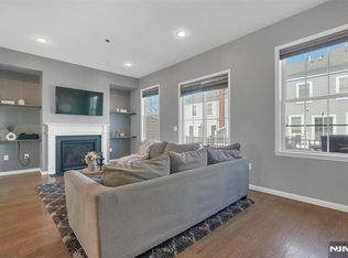 55 Roosevelt Dr, Wood Ridge, NJ 07075