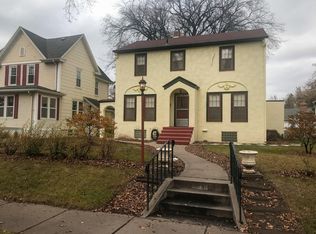 104 W Avenue C, Bismarck, ND 58501