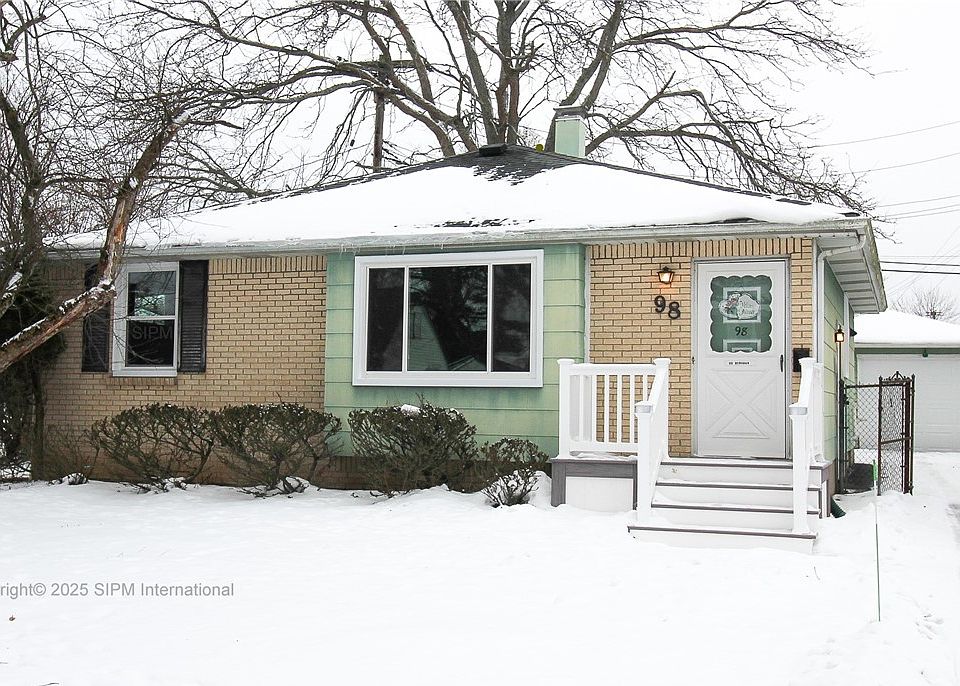 1st image of 98 Colette Ave