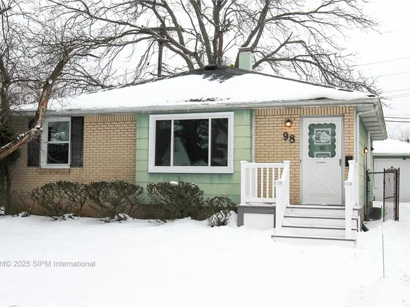 98 Colette Ave, Cheektowaga, NY 14227