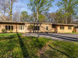 7990 N Illinois St, Indianapolis, IN