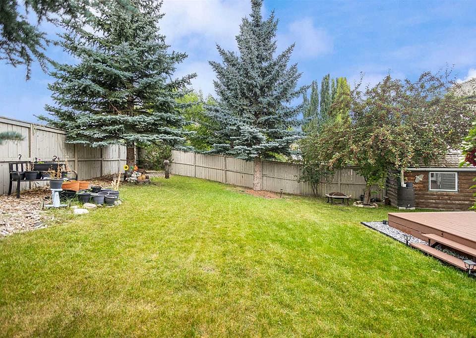 1st image of 331 N Springbank Pl SW