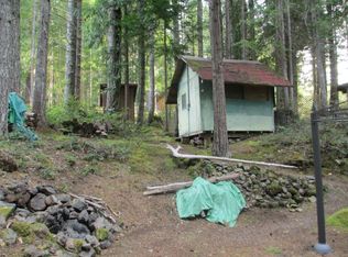 30 N Potlatch Dr N, Hoodsport, WA 98548
