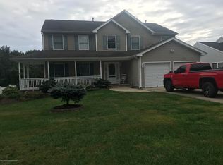 15 Allison Way, Barnegat, NJ 08005
