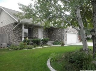 3925 W Dunkeld St, South Jordan, UT 84095