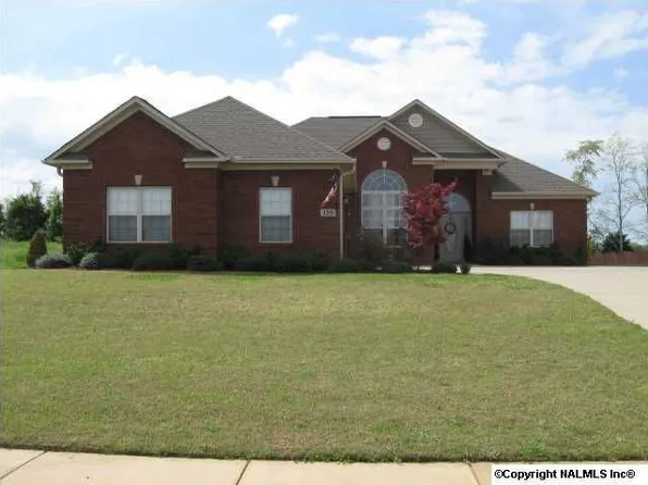 130 Davis Downs Rd, Meridianville, AL 35759