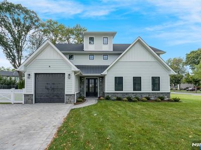209 Cornwall Rd, Glen Rock, NJ, 07452