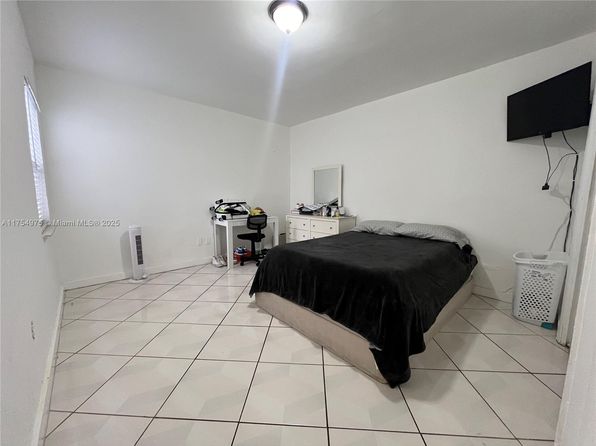 hialeah-florida-342829642 picture