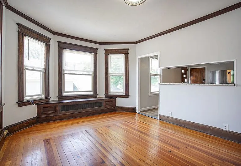 104-106 Madison St #2 — Photo 5