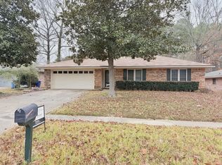 7021 Bobtail Dr, Shreveport, LA 71129