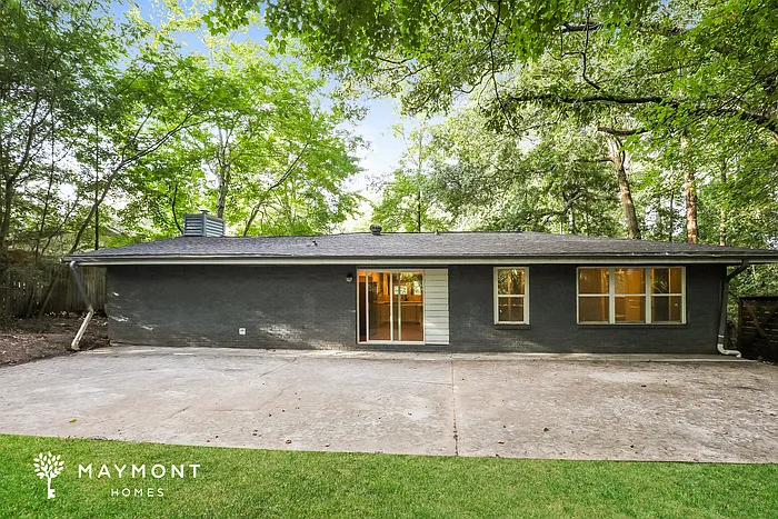 435 Brenda Ln — Photo 15