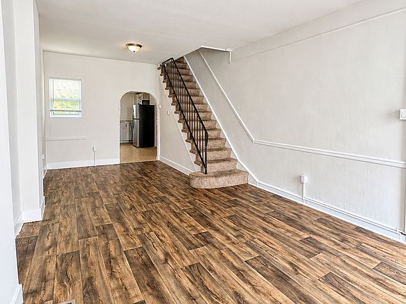 5th image of 2054 E Stella St