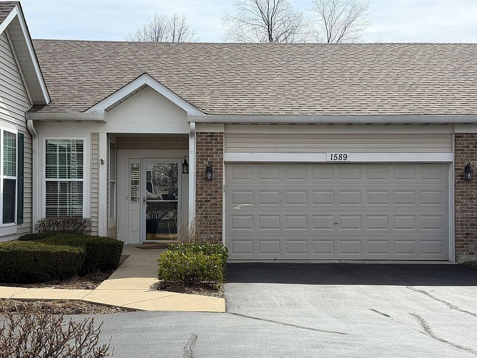 2nd image of 1589 W Cadillac Cir