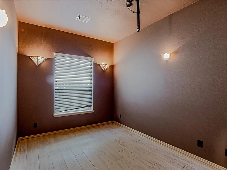 25010 Florina Ranch Dr — Photo 36