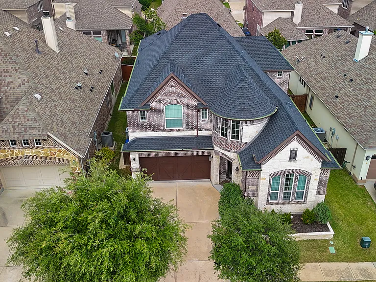 6213 Mickelson Way — Photo 2