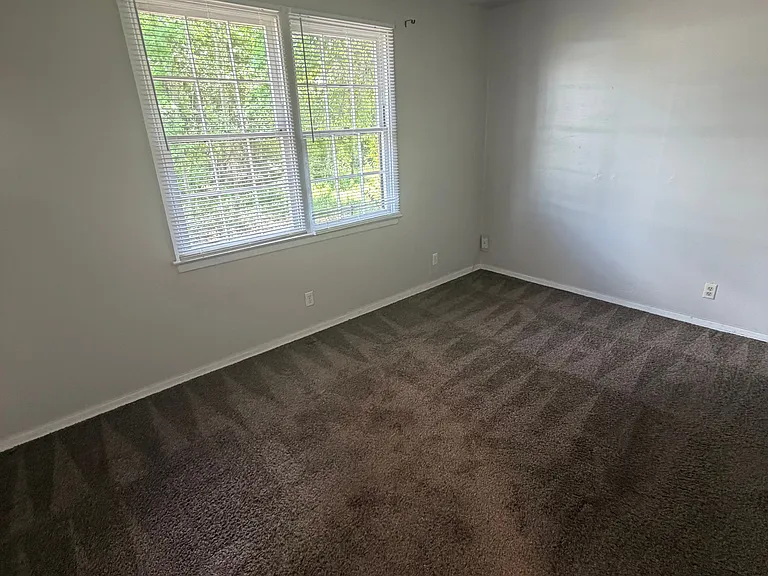 1200 Old Sunbury Rd #8 — Photo 8