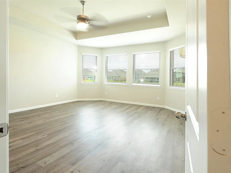 24735 Allori Ct — Photo 20