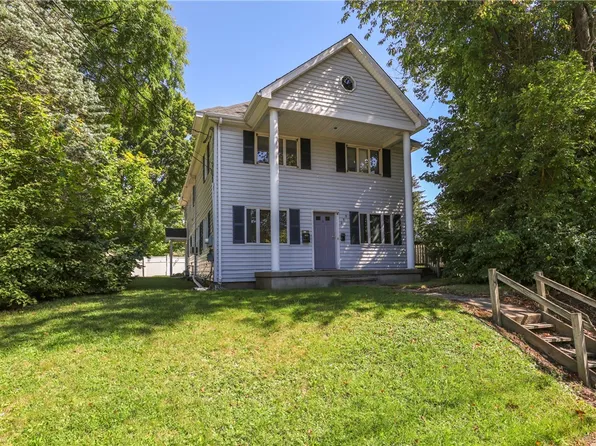 259 S Walnut St, Elmira, NY 14904