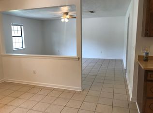 604 W Garrard Rd #A, Starkville, MS 39759