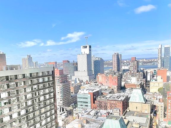 5th image of 322 W 57th St APT 32V