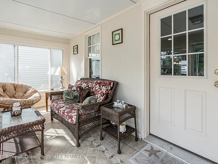 57 Ocean Ave — Photo 5
