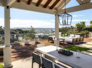 2253 Lagoon View Dr, Cardiff, CA 92007