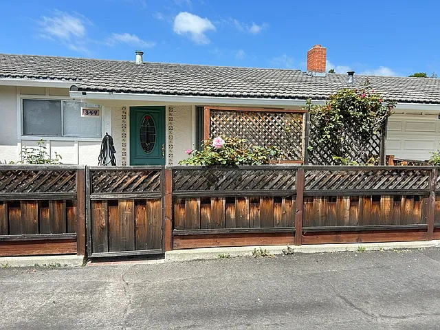 349 Appian Way — Photo 12