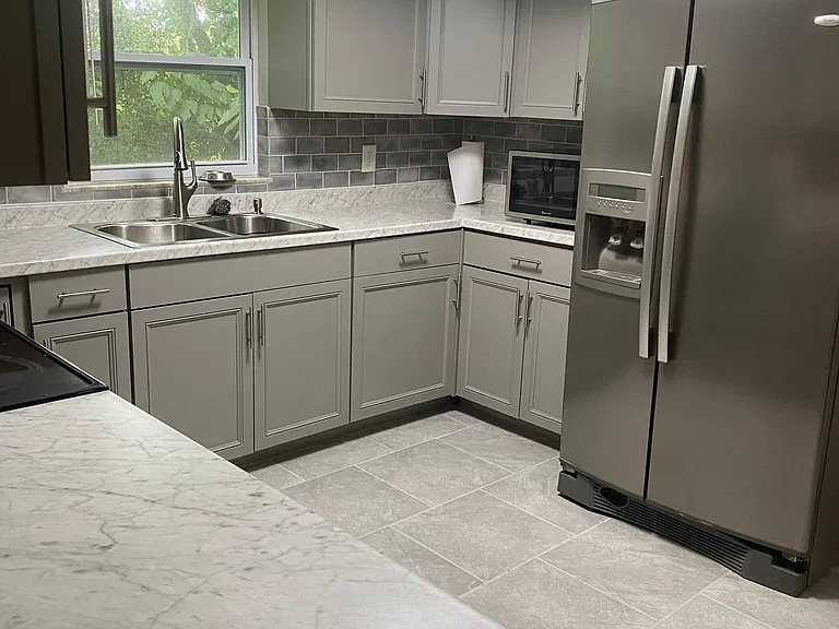 5320 Williams Rd — Photo 3