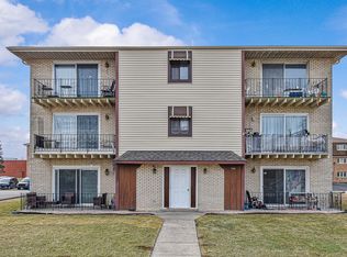 7329 W 85th Pl APT 2A, Bridgeview, IL 60455