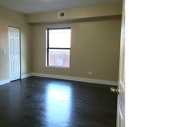 5th image of 1903 E 74th St #1E