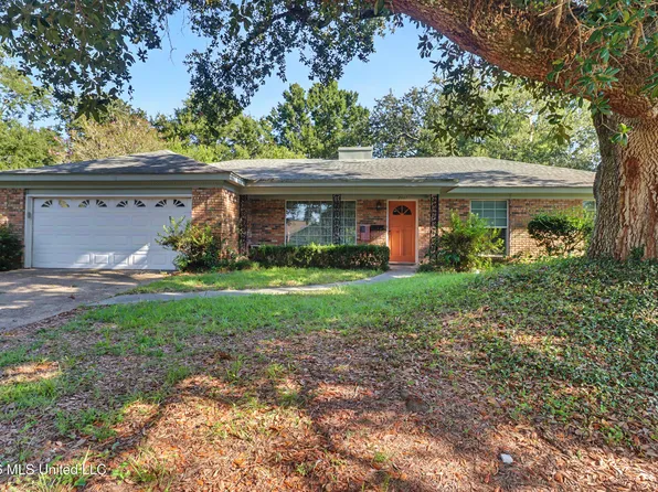 2407 Palmer Dr, Gulfport, MS 39507