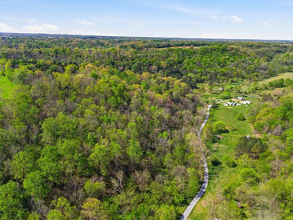 2nd image of 66 Thompson Hollow Rd