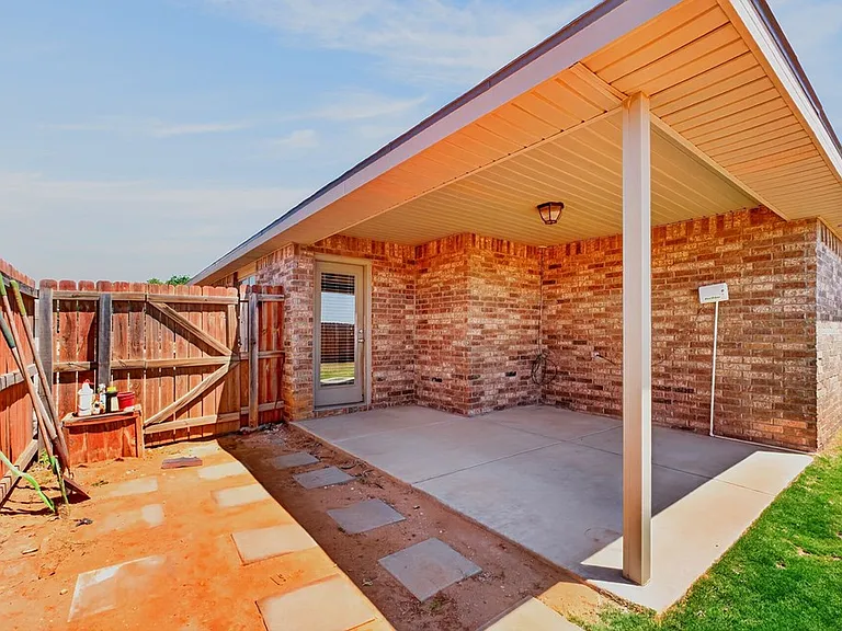 1310 Wrangler Ln — Photo 21