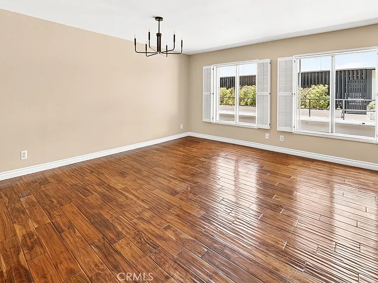1234 Granville Ave #3 — Photo 7