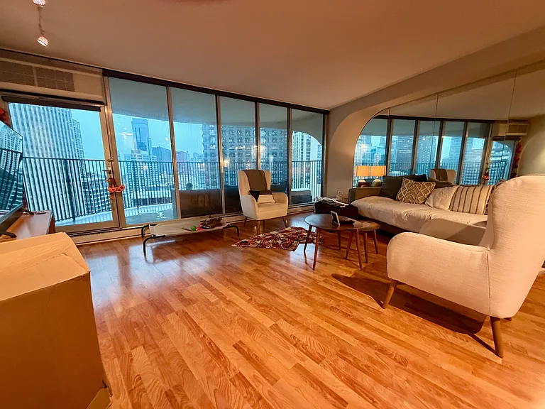 300 N State St #1-3710 — Photo 5