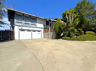 27951 Edgecliff Way, Hayward, CA 94542