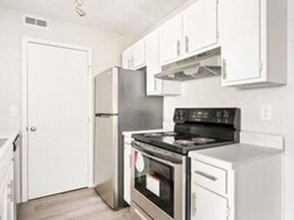 4711 Bay Run Dr #13-1390