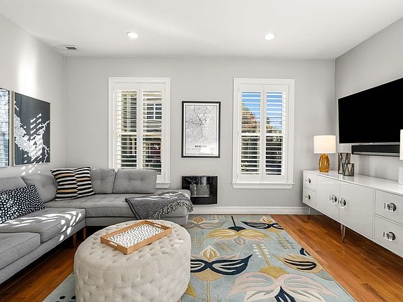 4th image of 272-272R Lamartine St #3