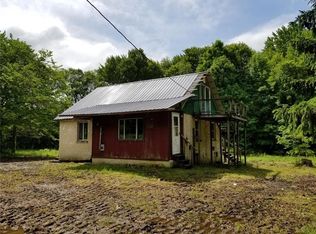1025 Stevenson Rd, Grove City, PA 16127