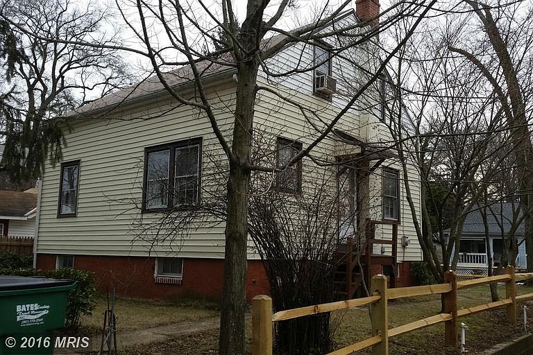 2nd image of 5112 Crittenden St