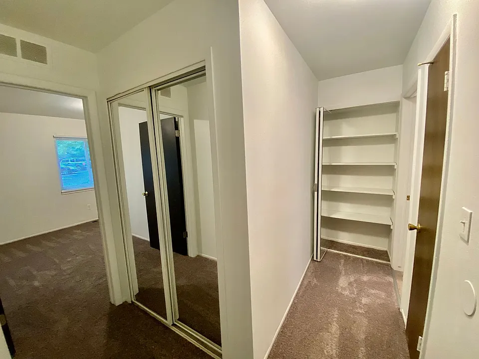 2718 Golfside Rd #809