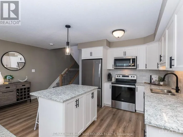 24 Staples Blvd — Photo 16