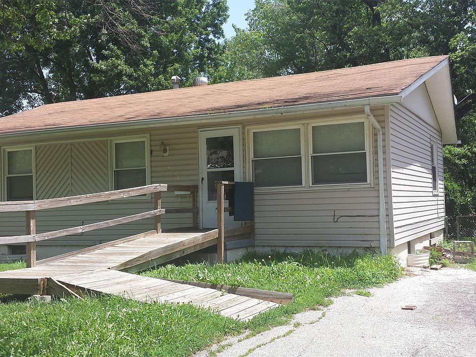 1st image of 4637 Lawn Ave