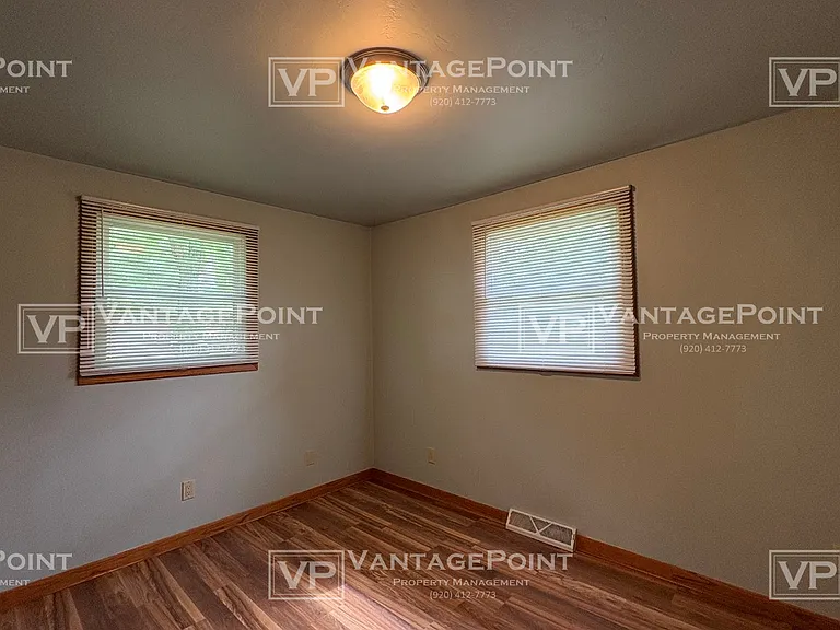 1130 Shepherds Path — Photo 13