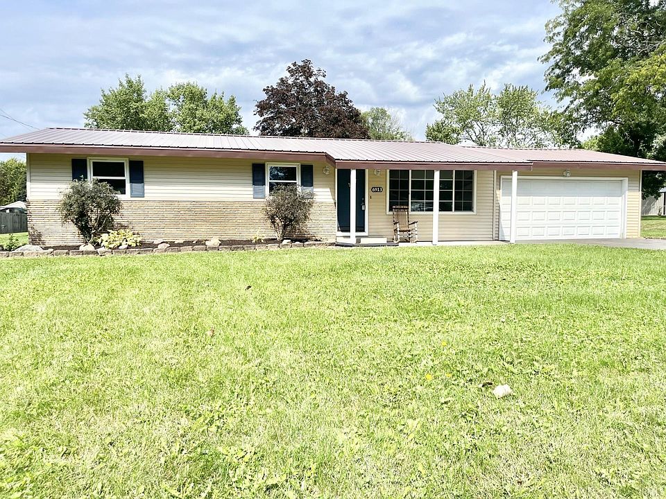 1st image of 6913 47th Dr