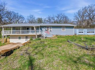 2935 NE Meriden Rd, Topeka, KS 66617